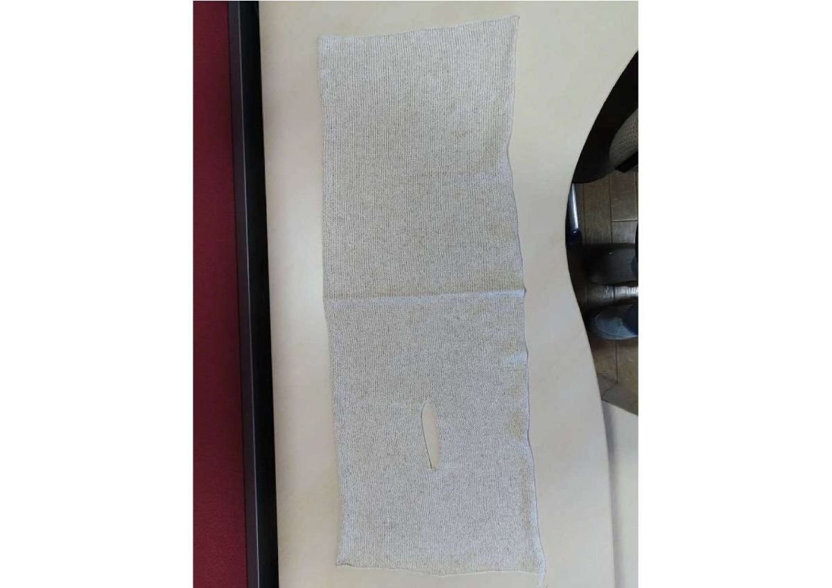 A plain stole for botanical dyeing